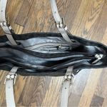 Michael Kors Medium Logo print tote purse Photo 2