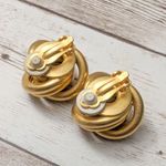 Vintage Clip On Earrings Photo 6