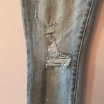 Judy Blue Skinny Fit Light Wash Distressed Jeans Stretchy Women's size 28 Photo 5