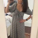 Slate + Willow Women's White Black Ditsy Floral Tie Front Midi Dress Size Small Photo 10