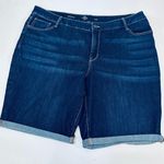 st. john's bay  Women's Bermuda Blue Denim Shorts Size 24 W Photo 1