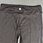 Roxy  Outdoor Fitness Women’s Cropped Athletic Pants Photo 2