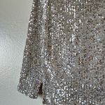 love on a hanger NWT XS Silver Sequin Mini Skirt with Side Slits Sexy Zipper Close Evening Night Photo 1