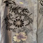 Desigual . Blue Embroidered Floral Bird Button Down Shirt Women's size Medium Photo 4