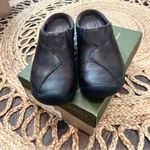 Keen  Concord Mule Women's 8 Cascade Brown Stitch Pebbled Clog Shoe 1009327 Photo 1