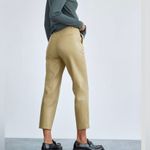 Aritzia  Babaton Command Cropped Pant taupe beige Photo 3