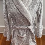 Juicy Couture Black Label Sleep White Leopard Fleece Super Soft Robe, size L/XL Photo 0