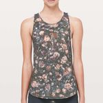 Lululemon Sculpt Tank Ii Frosted Rose Multi/Melanite Photo 0