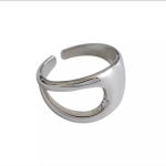 Boutique NEW Polished 18k White Gold Geometric‎ Ring Photo 14