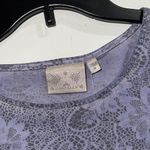 Dantelle  Lavender Lace print Blouse medium high low capped sleeve Photo 3