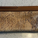 Tan and Brown Clutch Gold Photo 0