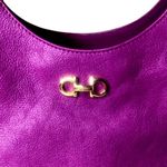 Salvatore Ferragamo GANCINI Magenta Leather Betulla Shoulder Bag w/ Side Pockets Photo 2