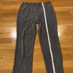 L.L.Bean women’s gray pull on corduroy pants size large . Photo 4
