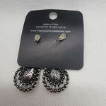 Paparazzi NWT  Diamond Dazzle Silver Rhinestone Teardrop Earrings Photo 3
