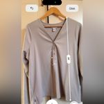 Athleta  Ribbed Uptemp Henley in Gray Size 3X Casual Athletic Cabincore Photo 2