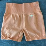 Gymshark  High-Waisted Coral Shorts Photo 0