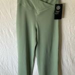 Move Technology: Tulip Waistband Wide Leg Crop Yoga Pants Photo 4