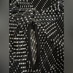 Naïf NWT - Black and White Sleeveless Blouse. Photo 4