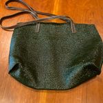 B. May bag Green Photo 0