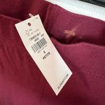 Old Navy Women's Petite Burgundy Leggings Size Small Casual Wear NWT Photo 2