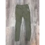 Gymshark True Texture Leggings
Seamless High Waisted Black and Green Size S Photo 2