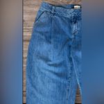 Alice + Olivia  Eric Low Rise Wide Leg Jeans – Sadie Lt Vintage Blue Size 30 Photo 5