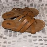 G.H. Bass &‎ Co. Women's Dena Brown Leather Strappy Sandals Flip Flops Size 10M Red Photo 3