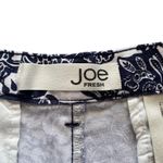 Joe Fresh women's size 8 with a 4" inseam blue and white shorts pockets Photo 8