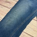 Old Navy  Mid Rise Wow Boyfriend Medium Wash Size 16 Tall Long Photo 7