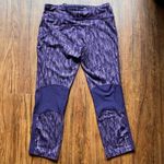 Nike dri fit running Capri leggings size small Photo 3