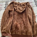 warm and cozy sweatshirt Brown Size M Photo 2