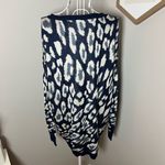 Wonderly  NEW Leopard Printed Knit Sweater Pulllover Size M Blue Animal Print Photo 3