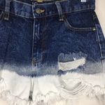 No Boundaries CLEARANCE  Jean Shorts Dip Dye Ombre Sz 7 Photo 2