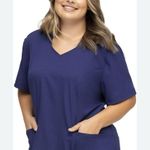 Skechers  Women's Navy V-Neck Top Photo 0