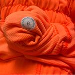 Lululemon Hotty hot bright orange high rise 4” lined shorts sz 6 Photo 7