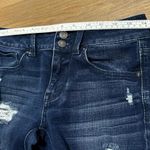 American Eagle Size 2  ripped jeans Photo 7