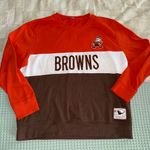 Mitchell & Ness  Cleveland Browns Color Block sweatshirt in orange and brown Photo 0