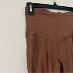 Halara Ultra Sculpt High Waisted Side Pocket Leggings Thick Earthy Brown S Photo 2