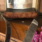 VINTAGE 1980'S LIZ DESIGN BY VIN BROWN FAUX TOOLED LEATHER SHOULDER BAG NWT Photo 5