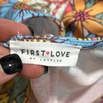 First Love  Floral Multicolor Women's Top size medium v-neck stretchy springtime Photo 5