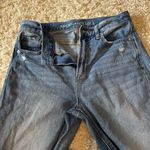 American Eagle Distressed Mom Jeans Size 2 Photo 3