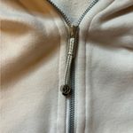 Lululemon cream scuba Photo 3