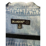 BLANK NYC  Women's Light Wash Cinched Back Denim Shacket Shirt Size Small Photo 3