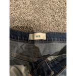 Buckle BKE Parker Women's Blue Jeans Distressed Shorts Size 26, 3-inch Inseam Photo 10