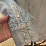 Lee 🌟🌟🌟BOGOHO 🌟🌟🌟 Pearl Snap Shimmer Denim Shirt-small Photo 7