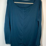 Athleta Bat Wing Top Size Medium Photo 0