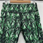 Constantly Varied Gear CVG Venom Snakeskin Green Capri Crossfit Leggings Sz L‎ Size L Photo 2
