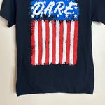 Fruit of the Loom Vtg DARE American flag logo graphic T-shirt size small Photo 2