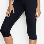 Victoria's Secret Knockout Cropped Legging Photo 0