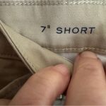 st. john's bay St.‎ John's Bay Beige Secretly Slender Midrise 7inch Inseam Shorts NWT Size 6 Photo 5